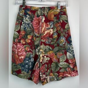 Vintage GOTCHA COVERED Red Floral Pattern High Waisted Pleated Shorts 80s  Sz XS